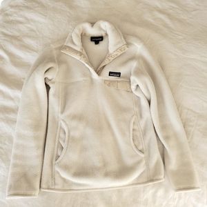 White/Cream Patagonia Fleece Jacket